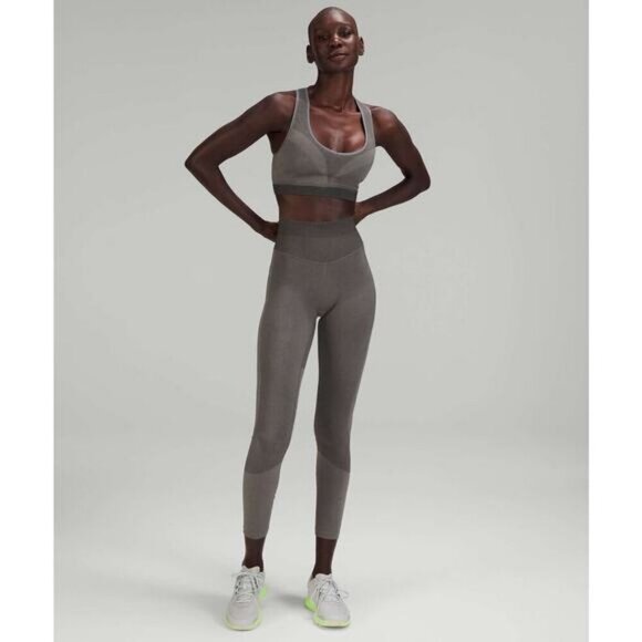 LULULEMON Seamless Training High-Rise Tight 25" Size 4 Gull Grey - Picture 3 of 7